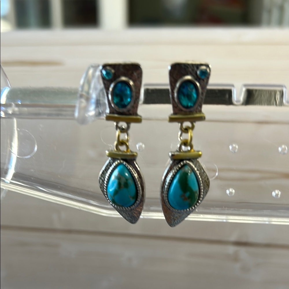 Elegant Silver and Turquoise Earrings